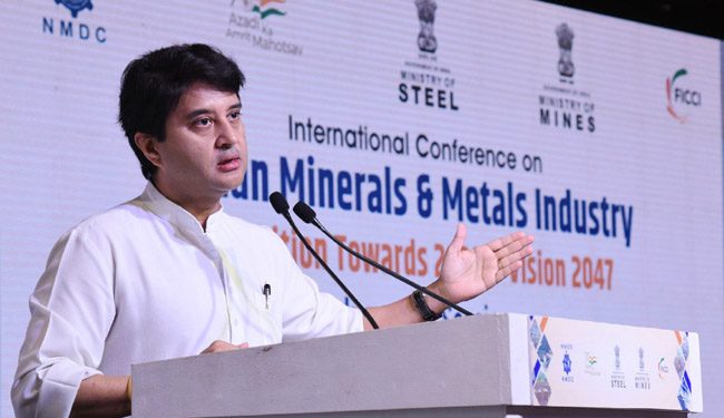 ہندوستان کی اسٹیل کا پروڈکشن 2030 تک دوگنا ہوجائے گا:سندھیا