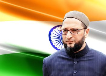 نماز پڑھنے پر مقدمہ:اویسی نے وزیر اعظم سے پوچھا سوال