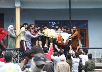 ٹارگیٹ کلنگ میں ایک اورکشمیری پنڈت کی موت سے خطے میں کہرام