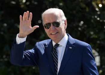 امریکی طلبہ کے تعلیمی قرضوں کی  معافی کا بڑا فیصلہ