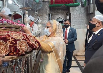 خواجہ اجمیریؒ کی درگاہ میں شیخ حسینہ کی حاضری