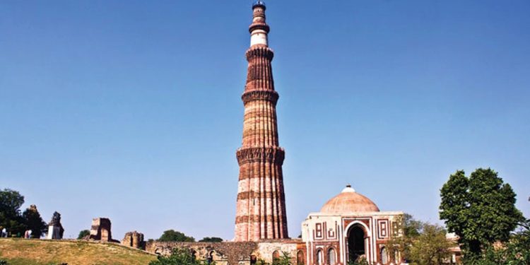 قطب مینار پر کنور مہندر دھوج پرساد سنگھ کا دعویٰ خارج