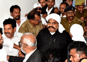 …جب یوگی کوعتیق احمد نے بہادراورایماندار بتایا