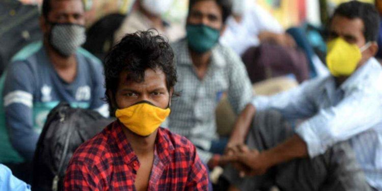 موسم بدلتے ہی  کورونا کے فعال مریضوں کی تعداد میں اضافہ