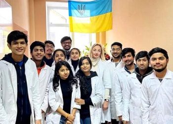 یوکرین میں موجود ہندوستانی طلبہ کی وطن واپسی سے  انکار