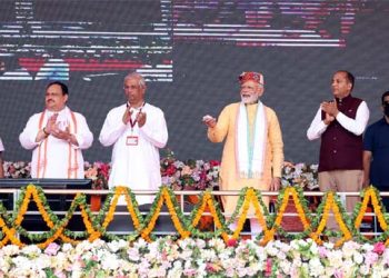 مودی نے ایمس، ہائیڈرو انجینئرنگ کالج کا افتتاح کیا