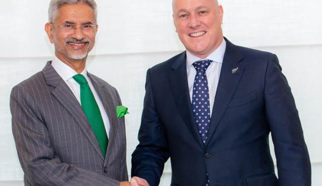 ہندوستانی وزیر خارجہ کی  نیوزی لینڈ کے ہم منصب سے ملاقات