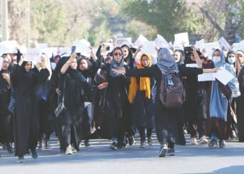 طالبان نے ہرات میں خواتین کے   پرامن احتجاج کو کچل دیا