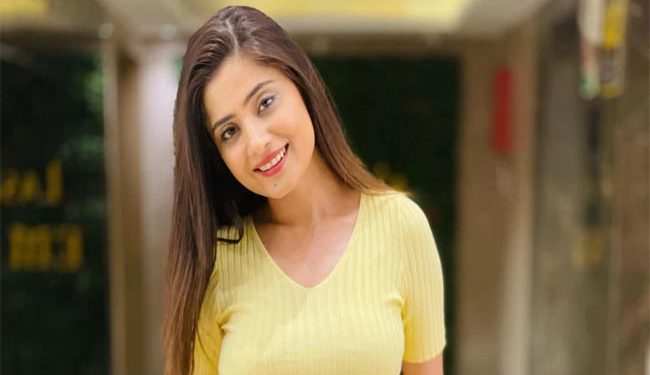 ٹی وی اداکارہ ویشالی ٹھکر نے پھندہ لگا کر خودکشی کر لی