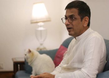 ڈی وائی چندرچوڑ نے سنبھالی چیف جسٹس کے عہدہ کی کمان