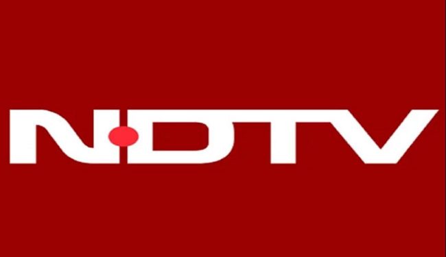 پرنئے رائے اور رادھیکا رائے این ڈی ٹی وی کے ڈائریکٹر کے عہدے سے مستعفی