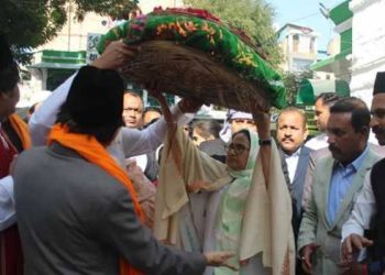 ممتا بنرجی کی خواجہ اجمیریؒ کی درگاہ پرحاضری