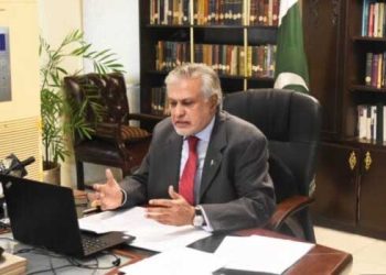 پاکستان کے دیوالیہ ہونے کا خطرہ بالکل نہیں: اسحاق ڈار