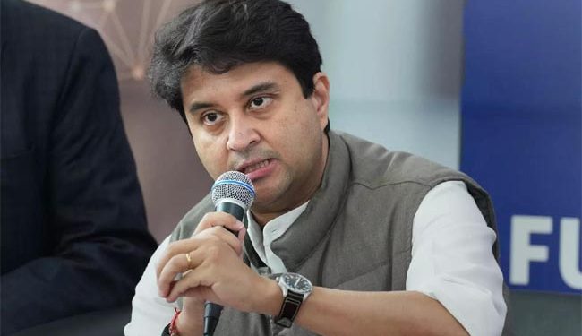 حفظان صحت سرکار کے اہم ترجیحی شعبوں میں سے ایک : جیوترادتیہ سندھیا