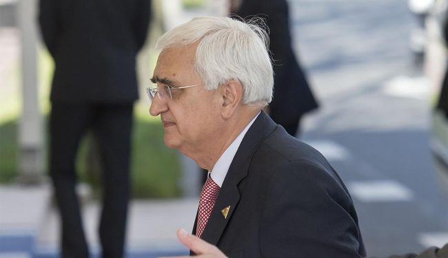 خورشید کے خلاف کارروائی پرسپریم کورٹ کی روک