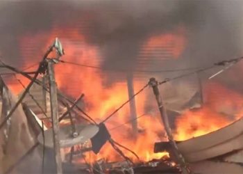 گروگرام میں بھیانک آتشزدگی، 200 جھگیاں آگ کی نذر