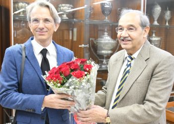 فرانسیسی سفیر نے اے ایم یو کا دورہ کیا