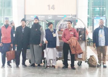 6 رکنی ہندوستانی وفد امدادی اشیاء کے ساتھ استنبول پہنچا