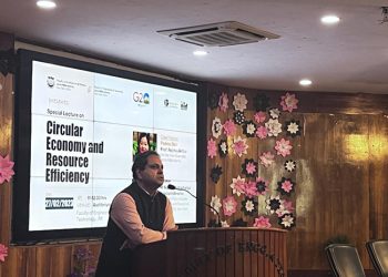 جامعہ ملیہ اسلامیہ میں "ہم نصابی معیشت اور رسورس ایفی شی انسی”کے موضوع پر توسیعی خطبہ