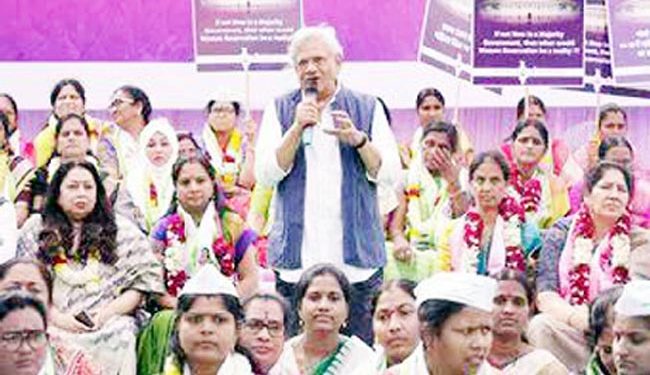 کویتا کی دہلی میں خواتین تحفظات کے لیے ایک روزہ بھوک ہڑتال