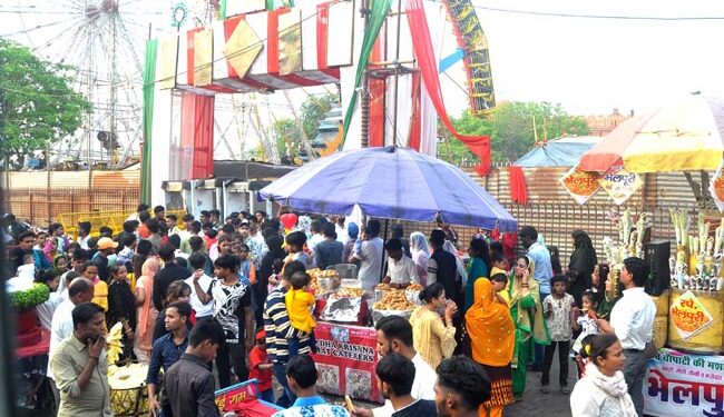 لال قلعہ پر لگنے والاعید ملن میلہ پورے آب وتاب سے جاری:اظہر شگو فہ