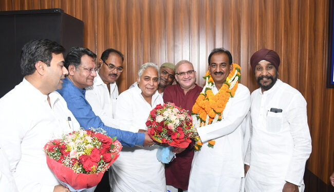 چھتیس گڑھ مدرسہ بورڈ کے نومنتخب چیئرمین الطاف احمد نے عہدہ سنبھال لیا