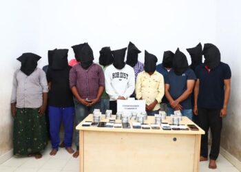 نقلی کرنسی نوٹوں کا ریکٹ بے نقاب، 13 افراد گرفتار