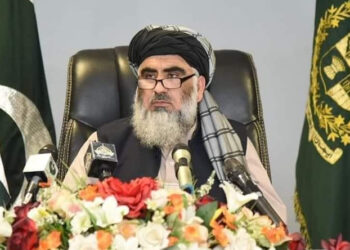 پاکستان کے وزیر مذہبی امور مفتی عبدالشکور سڑک حادثہ میں ہلاک