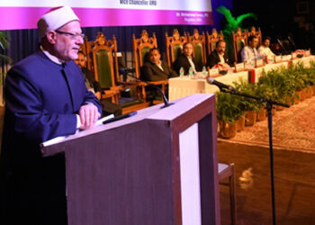 مسلمان پوری دنیا میں امن کا سفیر بنیں: مفتی اعظم مصر