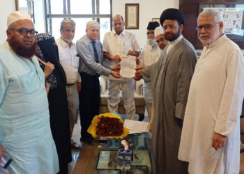 مسلم پرسنل لاء بورڈ کے وفد کی شرد پوار سے ملاقات