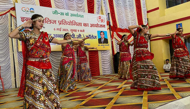 شری رام انٹر کالج کو گروپ ڈانس میں ملا پہلا مقام