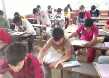 توحید المسلمین ٹرسٹ لکھنؤ کے زیراہتمام ٹیلنٹ ہنٹ امتحان کاانعقاد