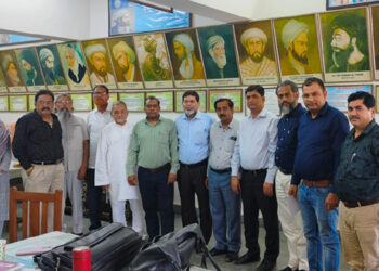 سول سوسائٹی کے وفد کا اسٹیٹ یونانی میڈیکل کالج پریاگ راج دورہ