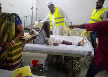 اڈیشہ ٹرین حادثہ کے متاثرین کے بیچ امارت شرعیہ کی جانب سے ریلیف کٹ تقسیم