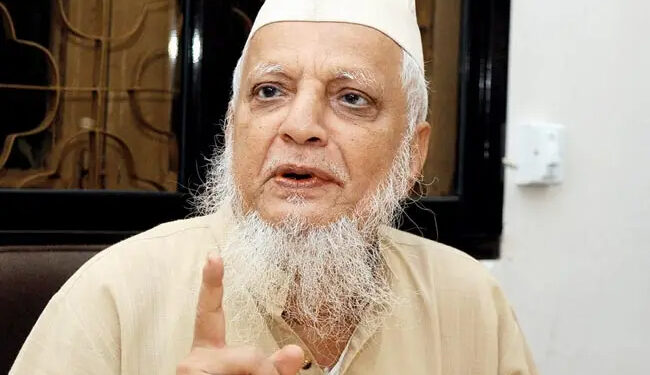 کولہا پور پولس کی گلزار احمد اعظمی نے کی جم کر تعریف