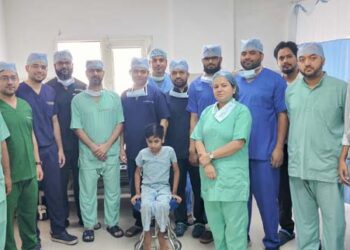 جے این ایم سی کے ڈاکٹروں نے 10 سالہ لڑکے کی پیچیدہ سرجری کامیابی کے ساتھ کی