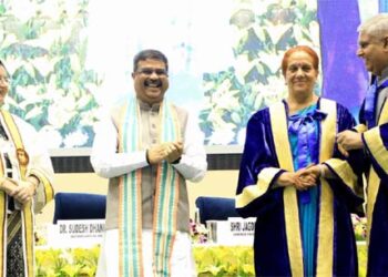 تعلیم ہماری جمہوری زندگی کی کلیدہے: دھرمندر پردھان