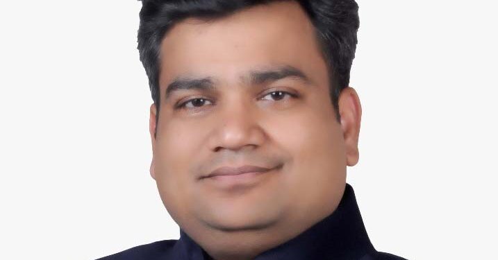 یوپی میں تاجروں پر مسلسل جبر اور استحصال جاری: روہت اگر وال