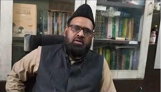 اسلاموفوبیا کے سبب مسلمان ٹرین میں بھی محفوظ نہیں : الیاس خان فلاحی