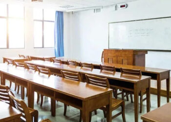 اب دہلی کے سرکار اسکول کی ٹیچرکی زہر افشانی ، مقدمہ درج