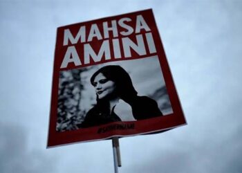 ایران میں مہسا امینی کی برسی کے موقع پر فائرنگ میں ایک شخص ہلاک