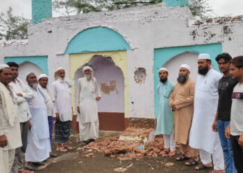 پلول دیہات کے گاؤں سیؤلی کی عید گاہ کے مرمت کا کام شروع