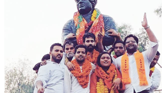 دہلی یونیورسٹی کے طلبہ یونین کے الیکشن میں اے بی وی پی کے”اچھے دن”