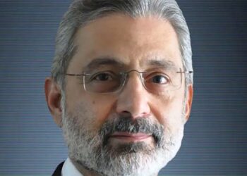 قاضی فائز عیسیٰ پاکستان کے نئے چیف جسٹس بن گئے