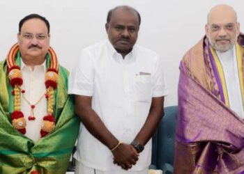 این ڈی اے میں جانے سے کچھ مسلم کارکنان پارٹی چھوڑ سکتے ہیں، کماراسوامی کا اعتراف