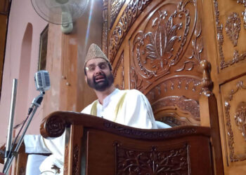 4 سال بعد میر واعظ کو سری نگر کی جامع مسجد میں خطبہ دینے کی اجازت ملی