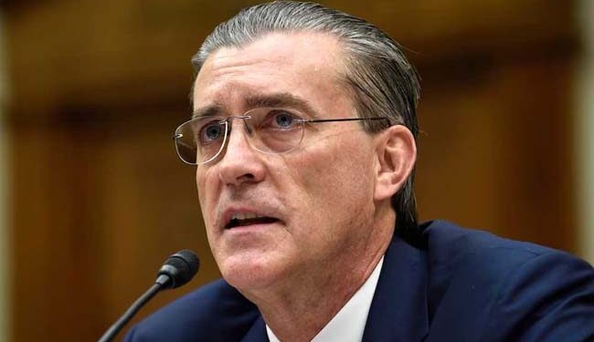 سابق امریکی سفیر رچرڈ اولسن کو 3 سال قید اور جرمانے کی سزا