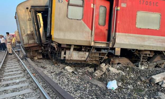 ٹرین حادثہ میں ۴مسافروں کی موت،وزیر اعلیٰ بہار کا اظاہر غم