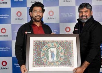 دھونی ’جیومارٹ ‘کے برانڈ ایمبیسیڈر بنے