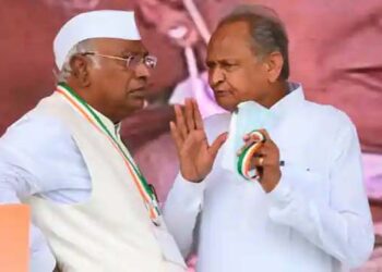 الیکشن قریب آتے ہی شروع ہوجا تاہے مرکزی ایجنسیوں کا غلط استعمال: کھڑگے/ گہلوت